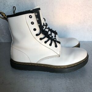 Dr. Martens White Leather Zavalay Combat Boots With Zipper Unisex M5 W6